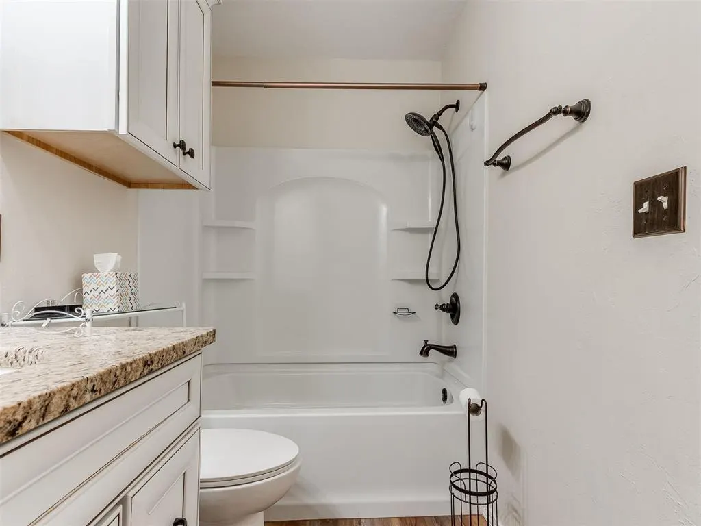 Photo 25 — 11021 Davis Street, Oklahoma City, OK 73162