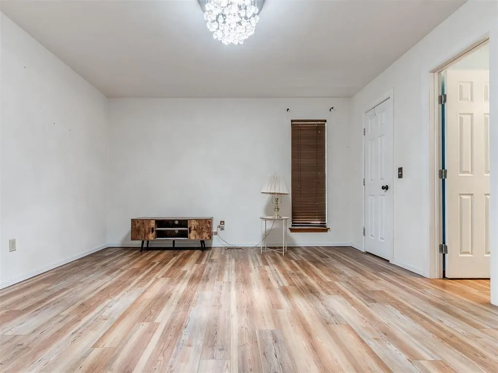 Photo 29 — 11021 Davis Street, Oklahoma City, OK 73162