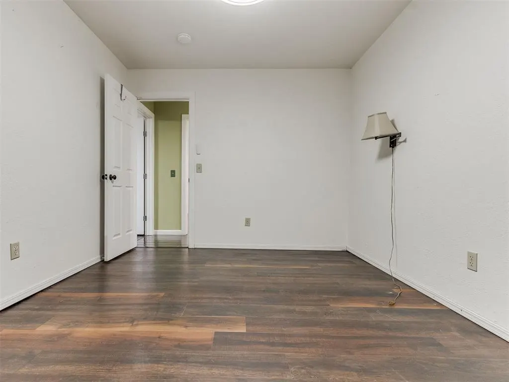 Photo 33 — 11021 Davis Street, Oklahoma City, OK 73162