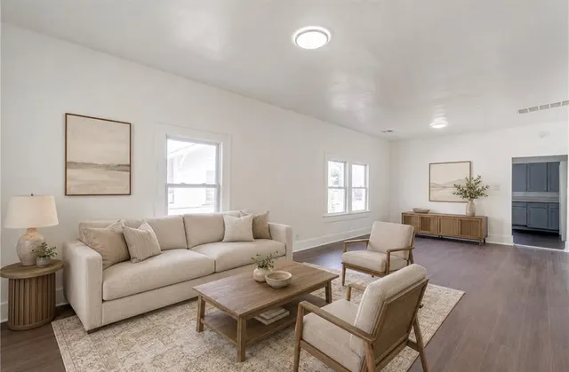 Photo 4 — 329 SE 25th Street, Oklahoma City, OK 73129