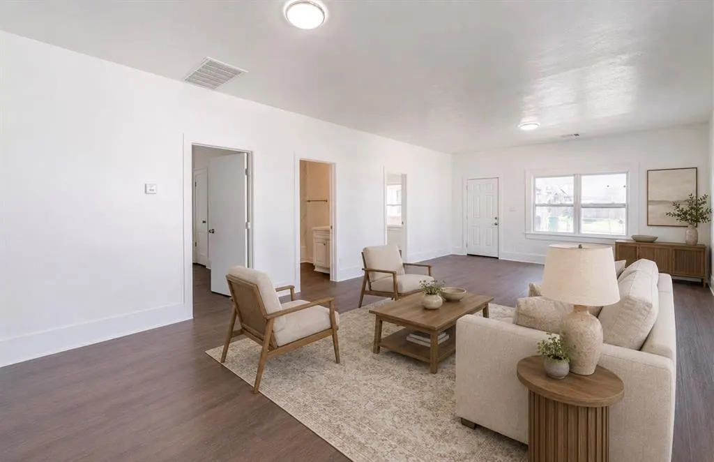 Photo 6 — 329 SE 25th Street, Oklahoma City, OK 73129