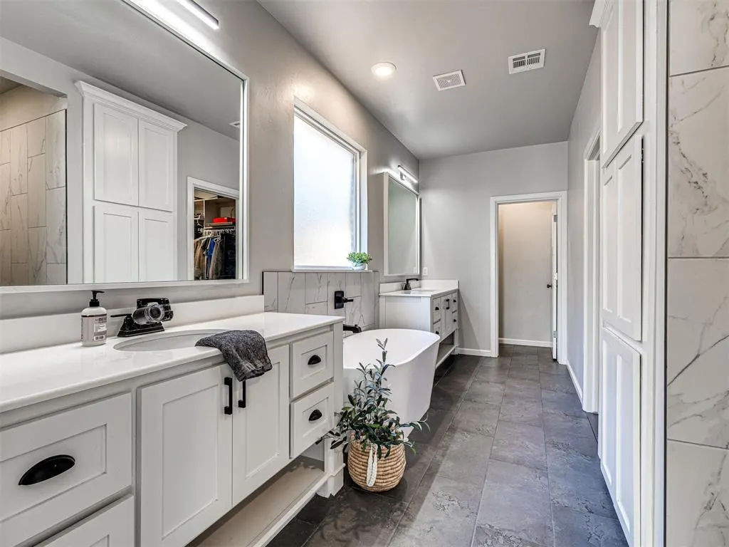 Photo 37 — 6504 NW 148th Street, Oklahoma City, OK 73142
