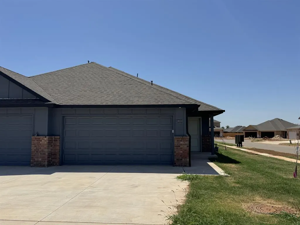 Front exterior — 10630 SW 16th Terrace, Yukon, OK 73099