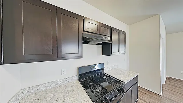Photo 6 — 10609 SW 23rd Terrace, Yukon, OK 73099