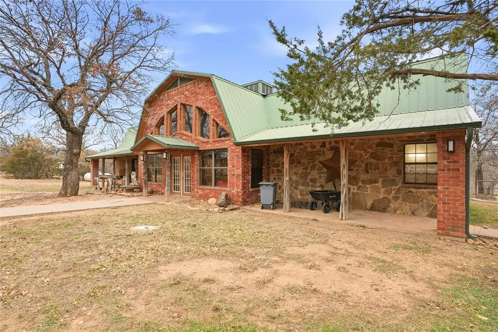 Photo 3 — 72 Hidden Oaks Drive, Indiahoma, OK 73552