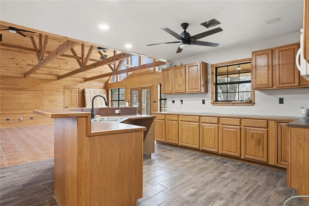 Photo 10 — 72 Hidden Oaks Drive, Indiahoma, OK 73552