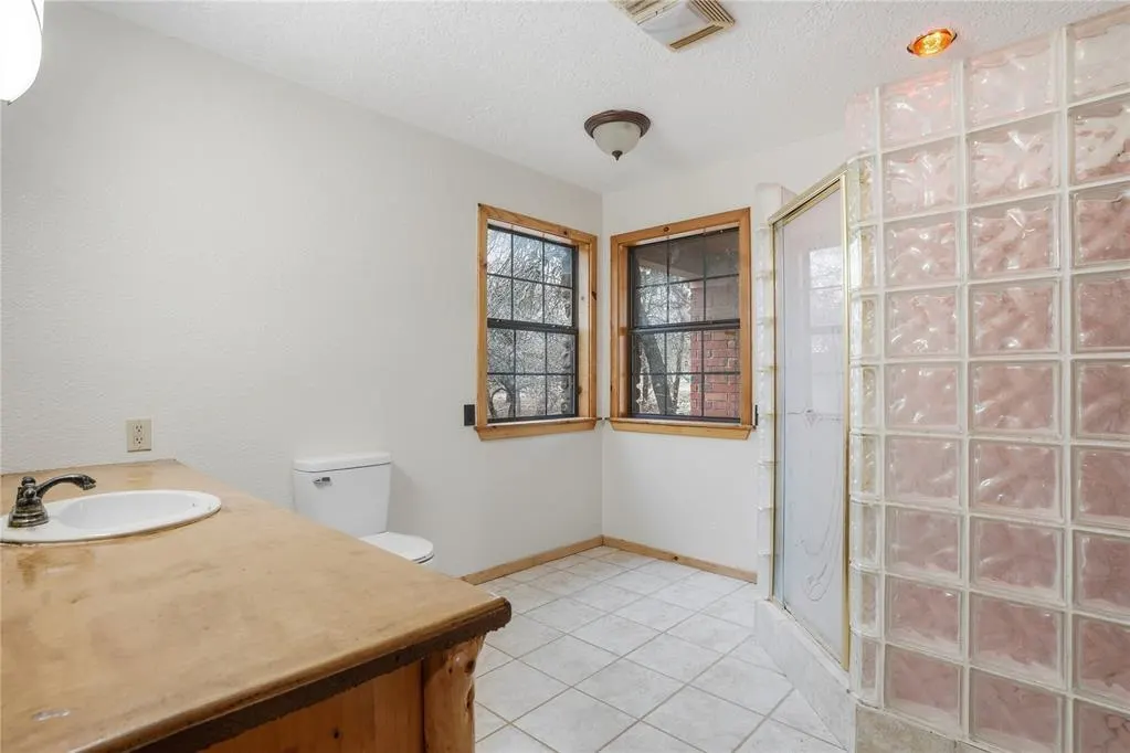 Photo 13 — 72 Hidden Oaks Drive, Indiahoma, OK 73552