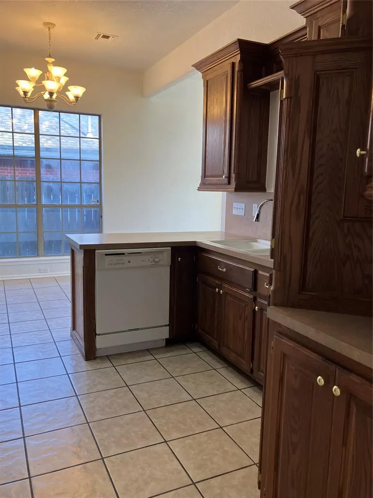 Photo 17 — 5013 SE 47th Street, Oklahoma City, OK 73135