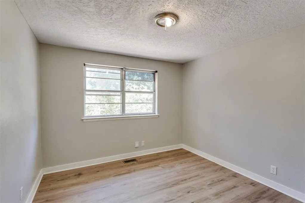 Photo 35 — 1533 Canterbury Street, Norman, OK 73069
