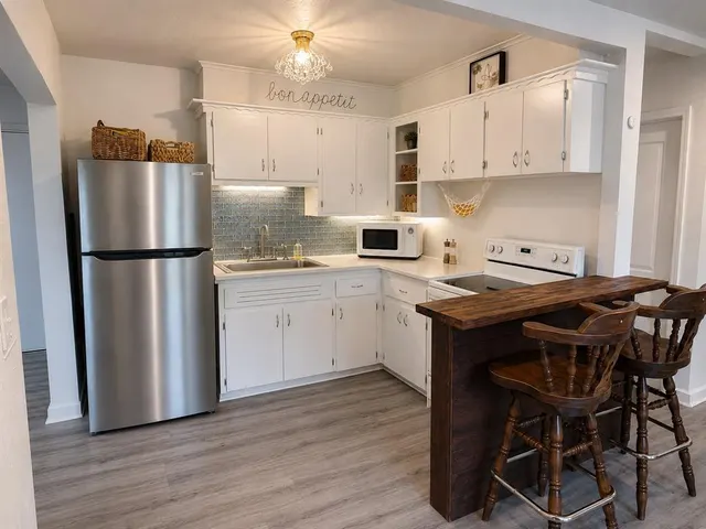 Photo 4 — 105 W Mosier Street, Norman, OK 73069