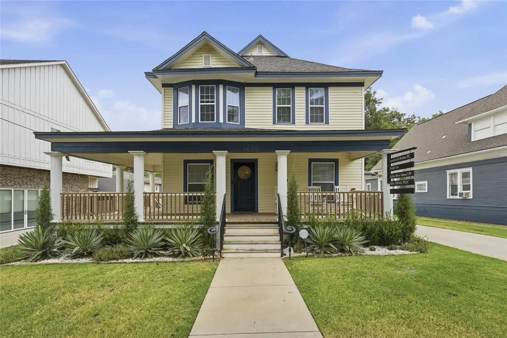 Front exterior — 1400 NW 16th Street, Oklahoma City, OK 73106