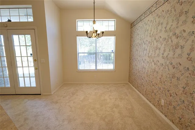 Photo 5 — 12612 Springwood Drive, Oklahoma City, OK 73120