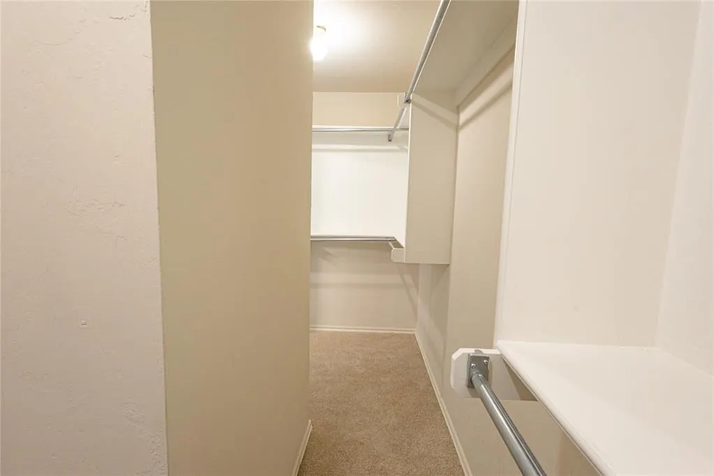 Photo 15 — 12612 Springwood Drive, Oklahoma City, OK 73120