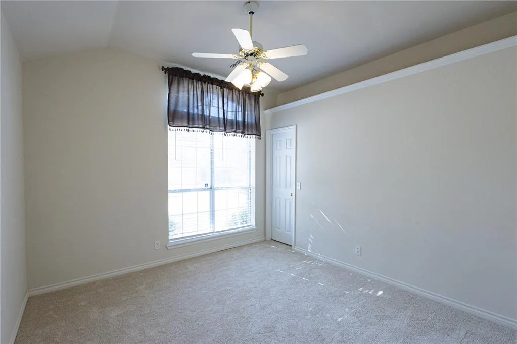 Photo 18 — 12612 Springwood Drive, Oklahoma City, OK 73120