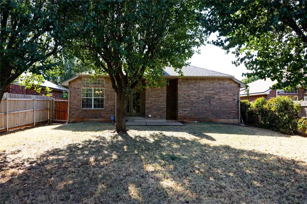 Photo 26 — 12612 Springwood Drive, Oklahoma City, OK 73120