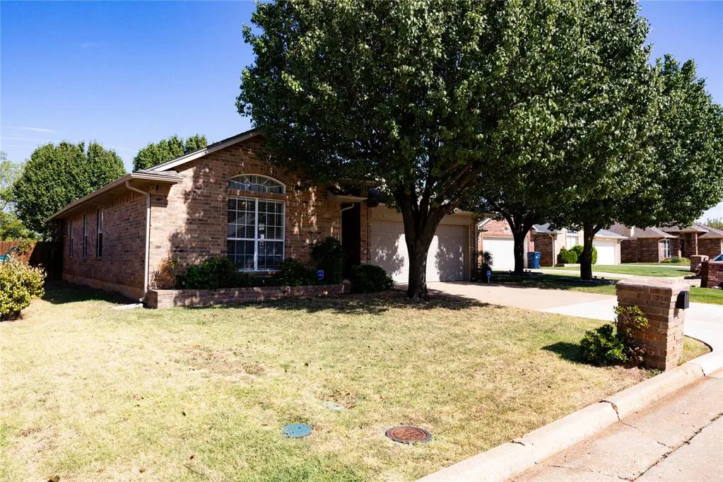 Photo 29 — 12612 Springwood Drive, Oklahoma City, OK 73120