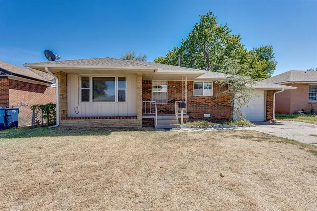 Photo 2 — 2736 Texoma Drive, Oklahoma City, OK 73119