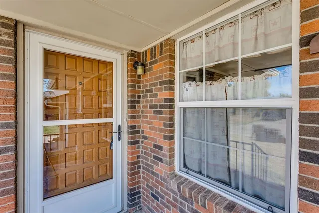 Photo 5 — 2736 Texoma Drive, Oklahoma City, OK 73119