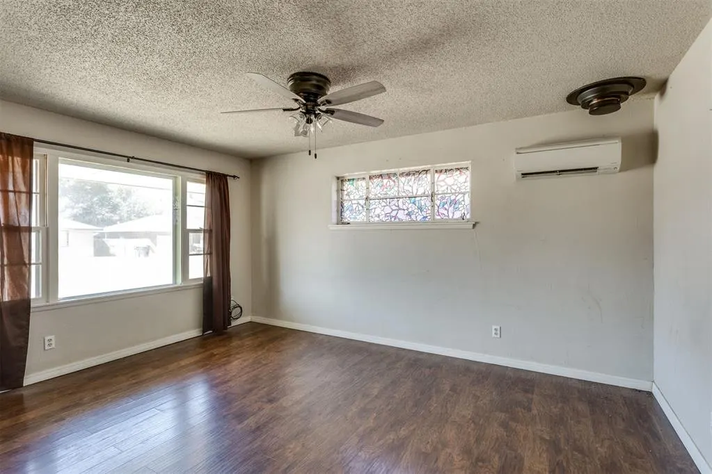 Photo 9 — 2736 Texoma Drive, Oklahoma City, OK 73119