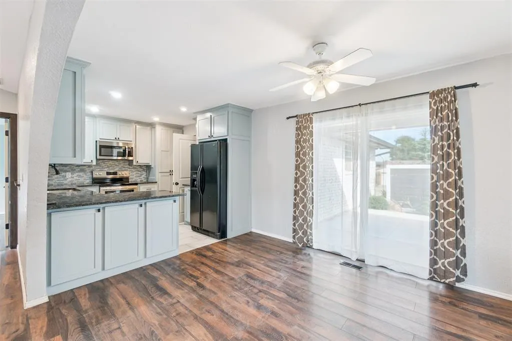 Photo 11 — 3812 NE 140th Terrace, Edmond, OK 73013