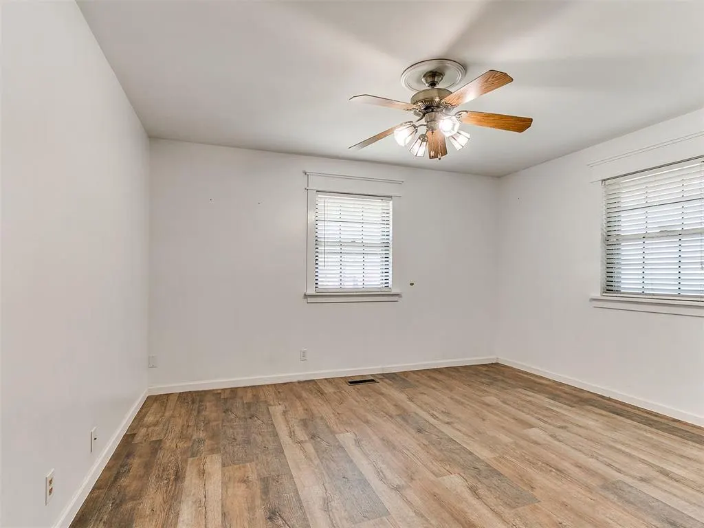 Photo 18 — 2318 NW 43rd Street, Oklahoma City, OK 73112