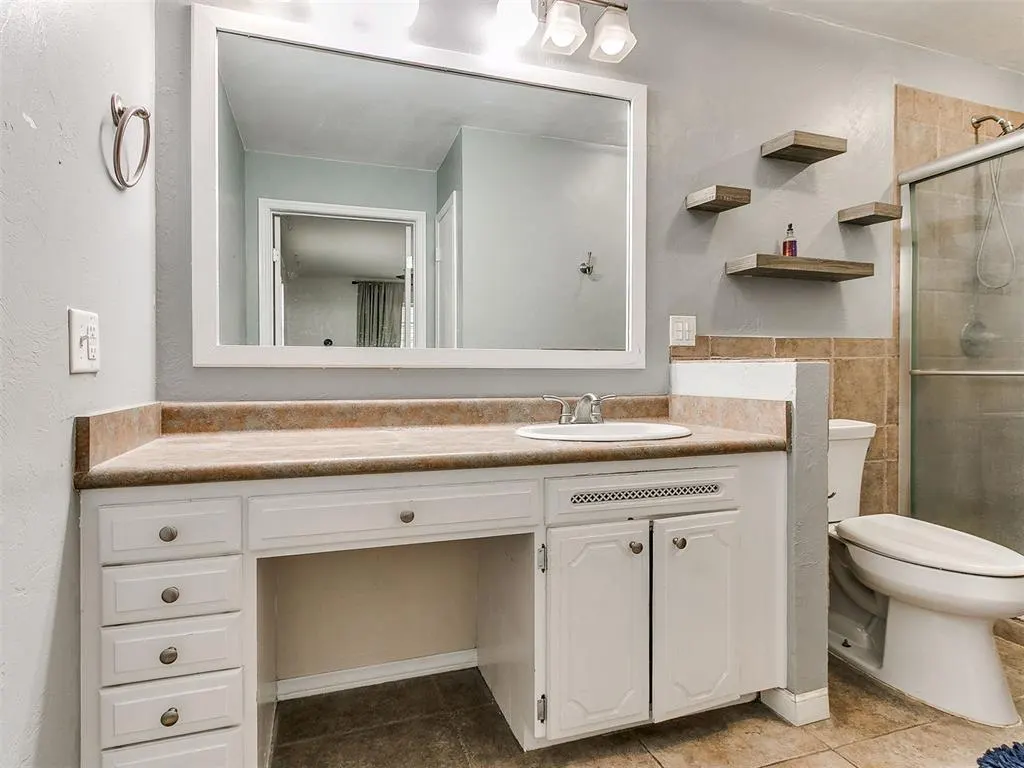 Photo 20 — 2318 NW 43rd Street, Oklahoma City, OK 73112