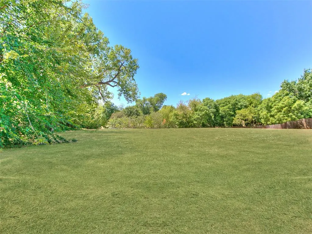Photo 27 — 2318 NW 43rd Street, Oklahoma City, OK 73112