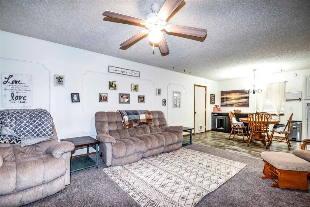 Photo 3 — 1023 E 17th Street, Chandler, OK 74834