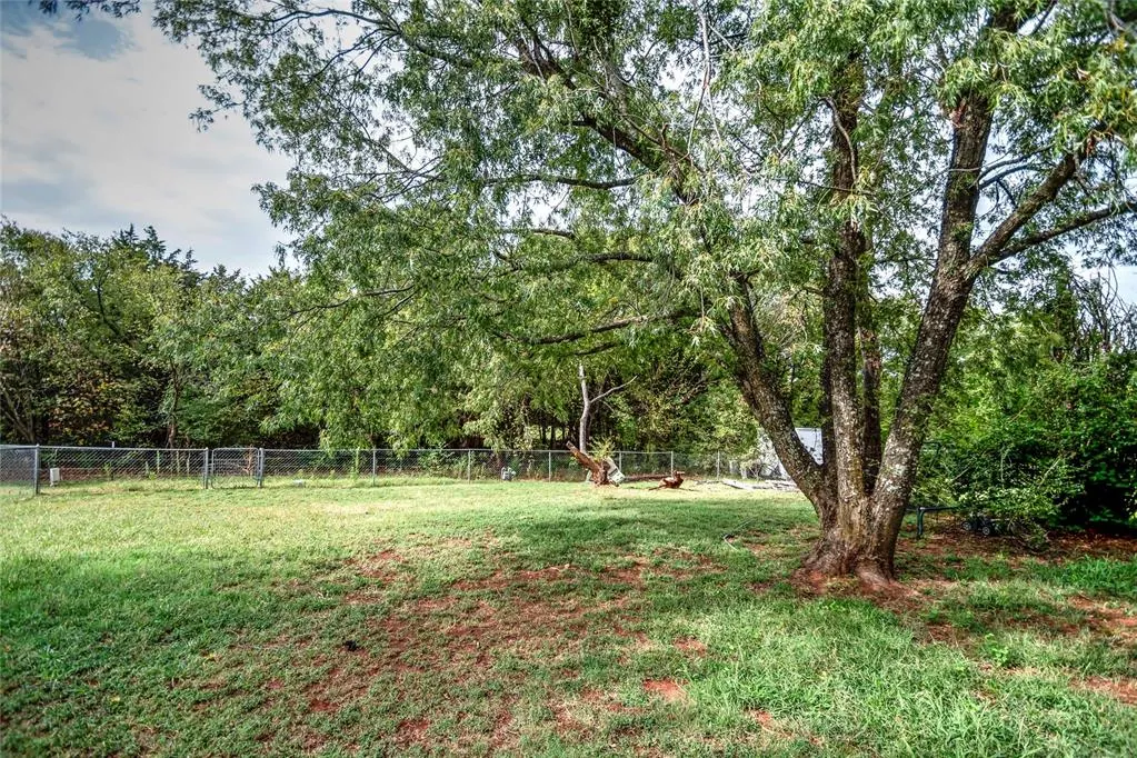 Photo 19 — 1023 E 17th Street, Chandler, OK 74834