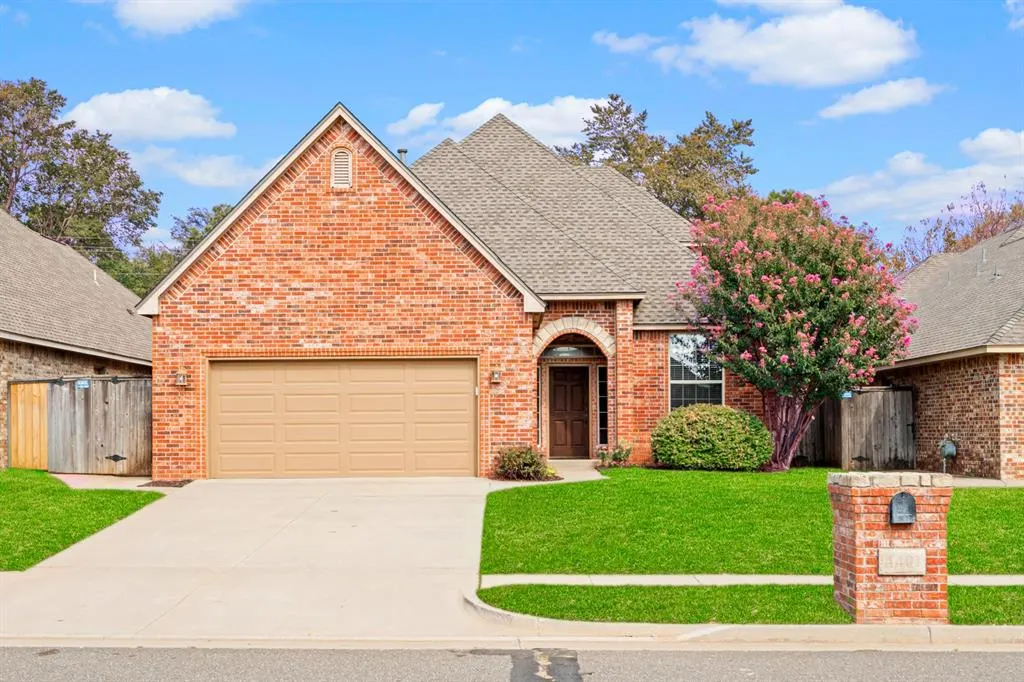 Front exterior — 4401 Spyglass Drive, Norman, OK 73072