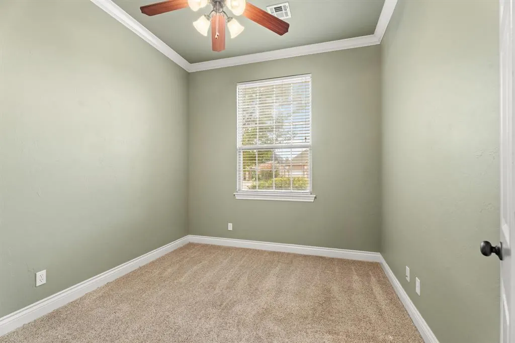 Photo 13 — 4401 Spyglass Drive, Norman, OK 73072