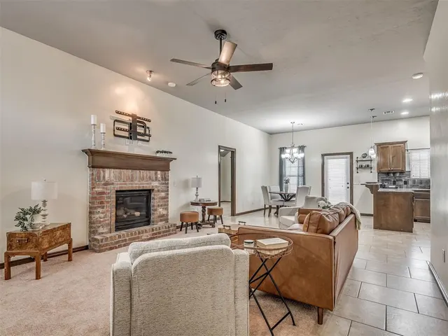 Photo 4 — 4017 Acoma Drive, Moore, OK 73160