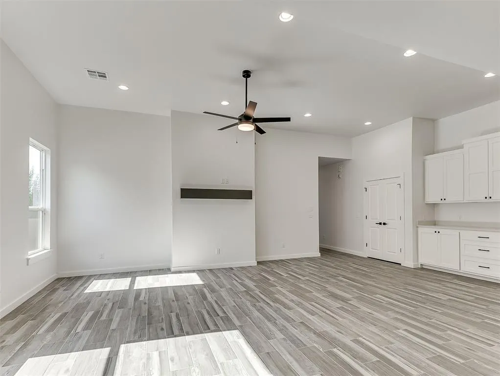 Photo 12 — 722 E Grant Avenue, Guthrie, OK 73044