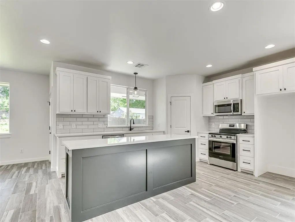Photo 18 — 722 E Grant Avenue, Guthrie, OK 73044