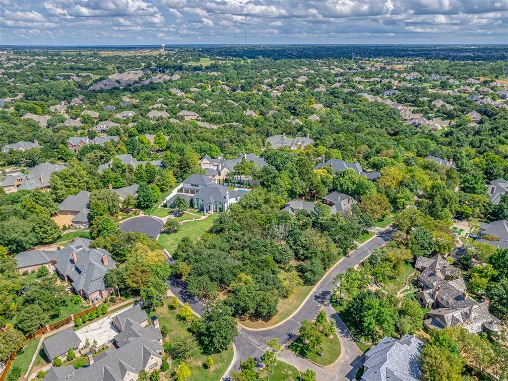 Photo 18 — 29 Saratoga Way, Edmond, OK 73003