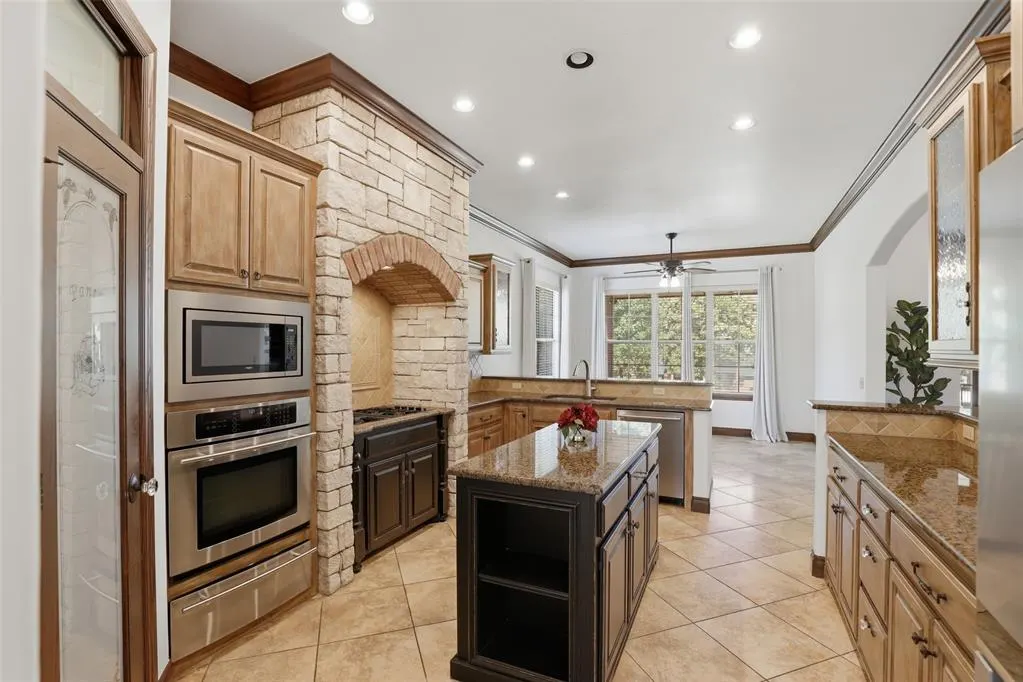 Photo 11 — 3124 Garden Hill Circle, Edmond, OK 73034