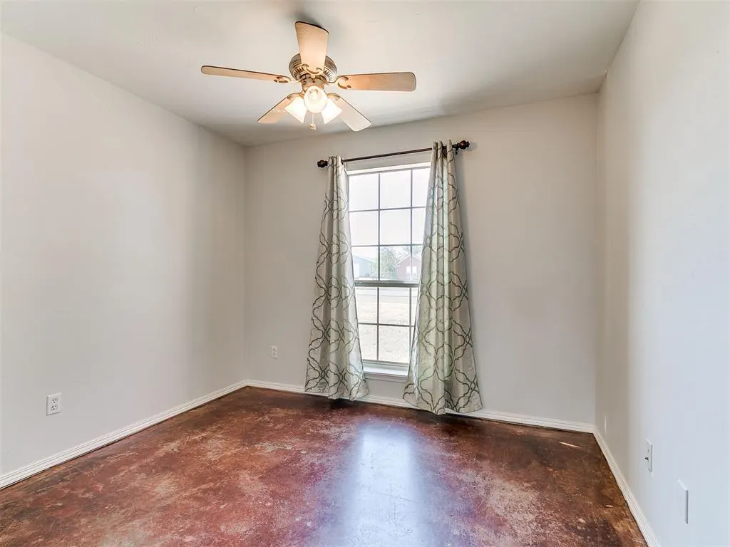 Photo 21 — 1868 County Road 1198, Tuttle, OK 73089