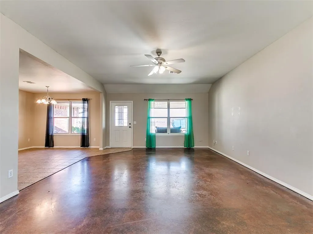 Photo 9 — 1868 County Road 1198, Tuttle, OK 73089