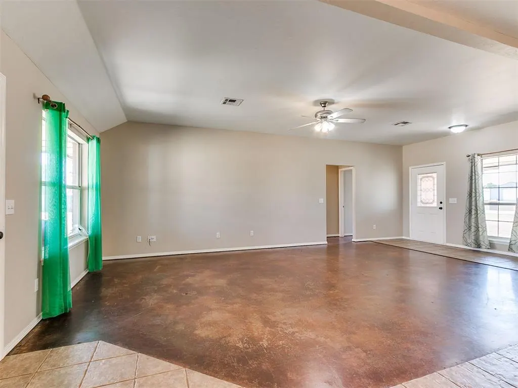 Photo 10 — 1868 County Road 1198, Tuttle, OK 73089