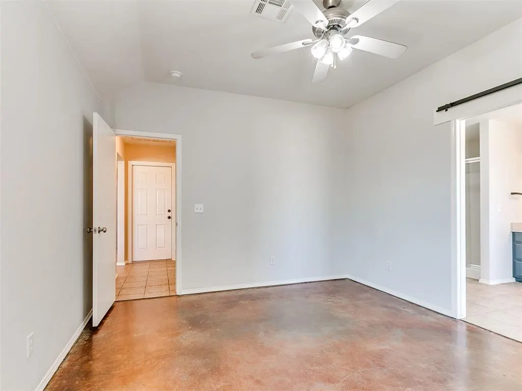 Photo 22 — 1868 County Road 1198, Tuttle, OK 73089