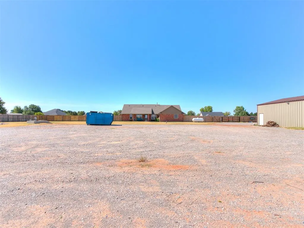 Photo 40 — 1868 County Road 1198, Tuttle, OK 73089