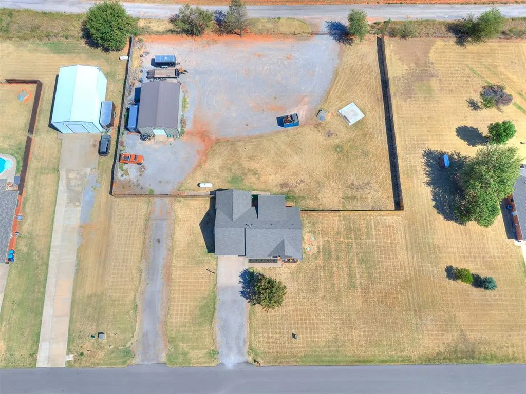 Photo 43 — 1868 County Road 1198, Tuttle, OK 73089