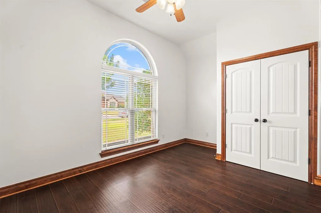 Photo 13 — 5809 Creekmore Drive, Oklahoma City, OK 73179