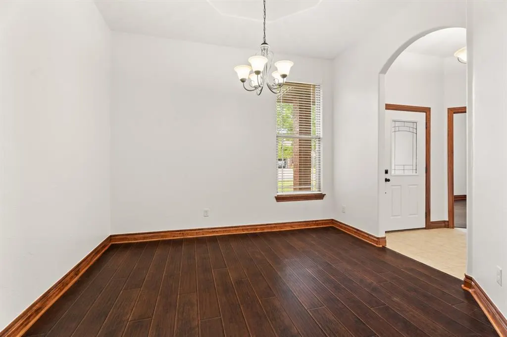 Photo 15 — 5809 Creekmore Drive, Oklahoma City, OK 73179