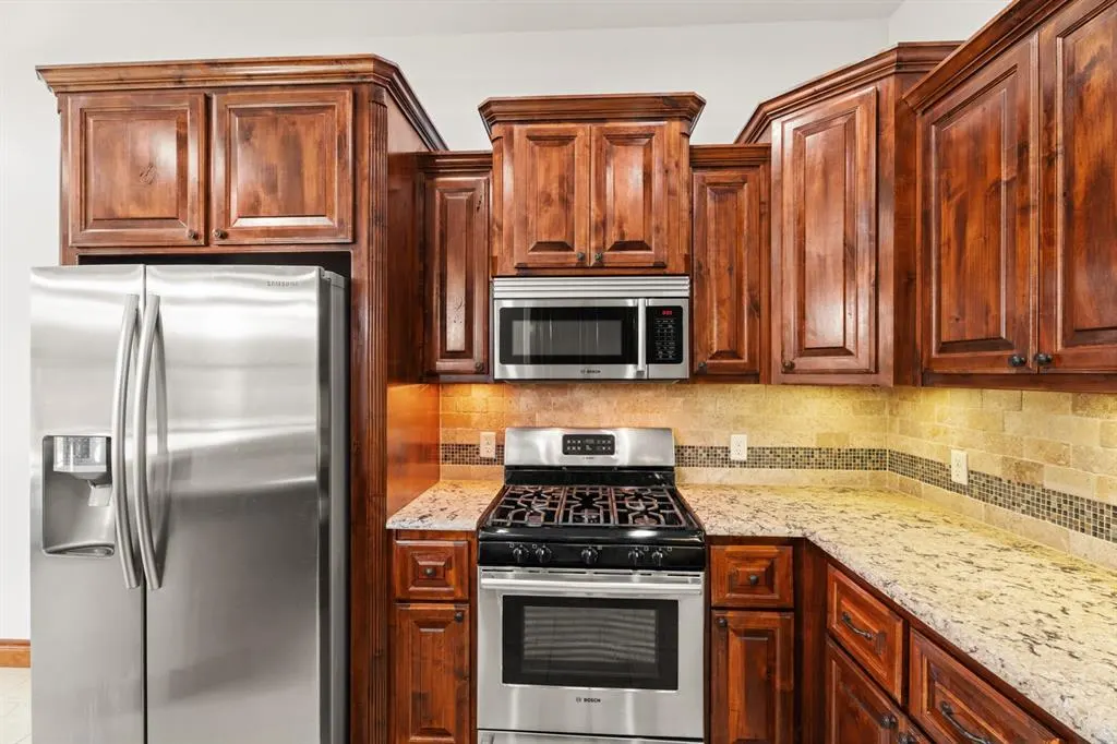 Photo 20 — 5809 Creekmore Drive, Oklahoma City, OK 73179