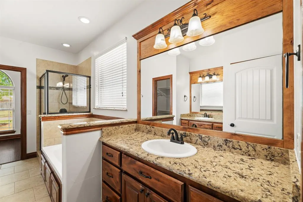 Photo 31 — 5809 Creekmore Drive, Oklahoma City, OK 73179