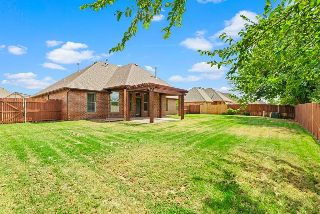 Photo 40 — 5809 Creekmore Drive, Oklahoma City, OK 73179