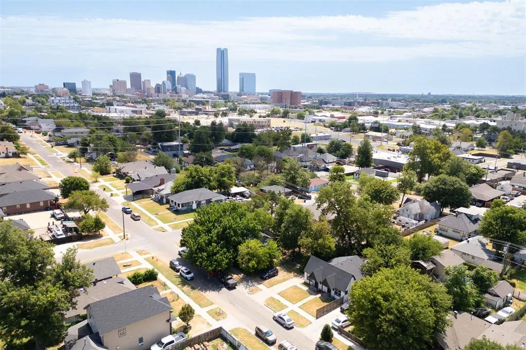 Photo 2 — 1508 NW 8th Street, Oklahoma City, OK 73106