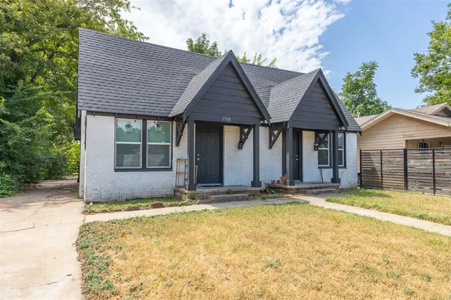 Photo 6 — 1508 NW 8th Street, Oklahoma City, OK 73106