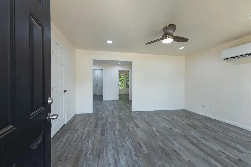 Photo 7 — 1508 NW 8th Street, Oklahoma City, OK 73106